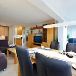 Strandhochhaus SG10